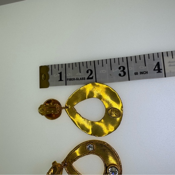 Sylvia Toledano Thalita clip on earrings in gold with Crystal - Picture 5 of 5